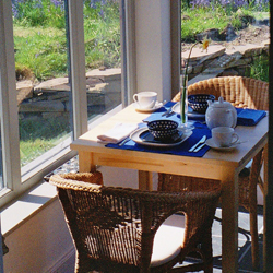 Breakfast in the garden room